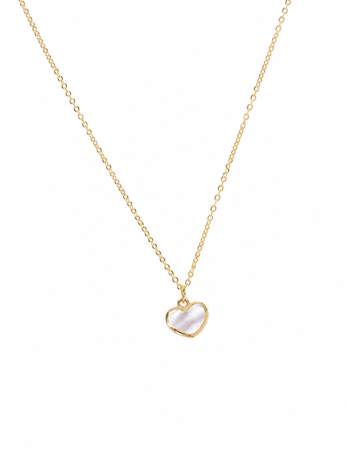 Heart-shaped necklace
Mother-of-pearl version
Made entirely of 18kt gold
Adjustable length
40/45 cm
Weight: 1.1 g