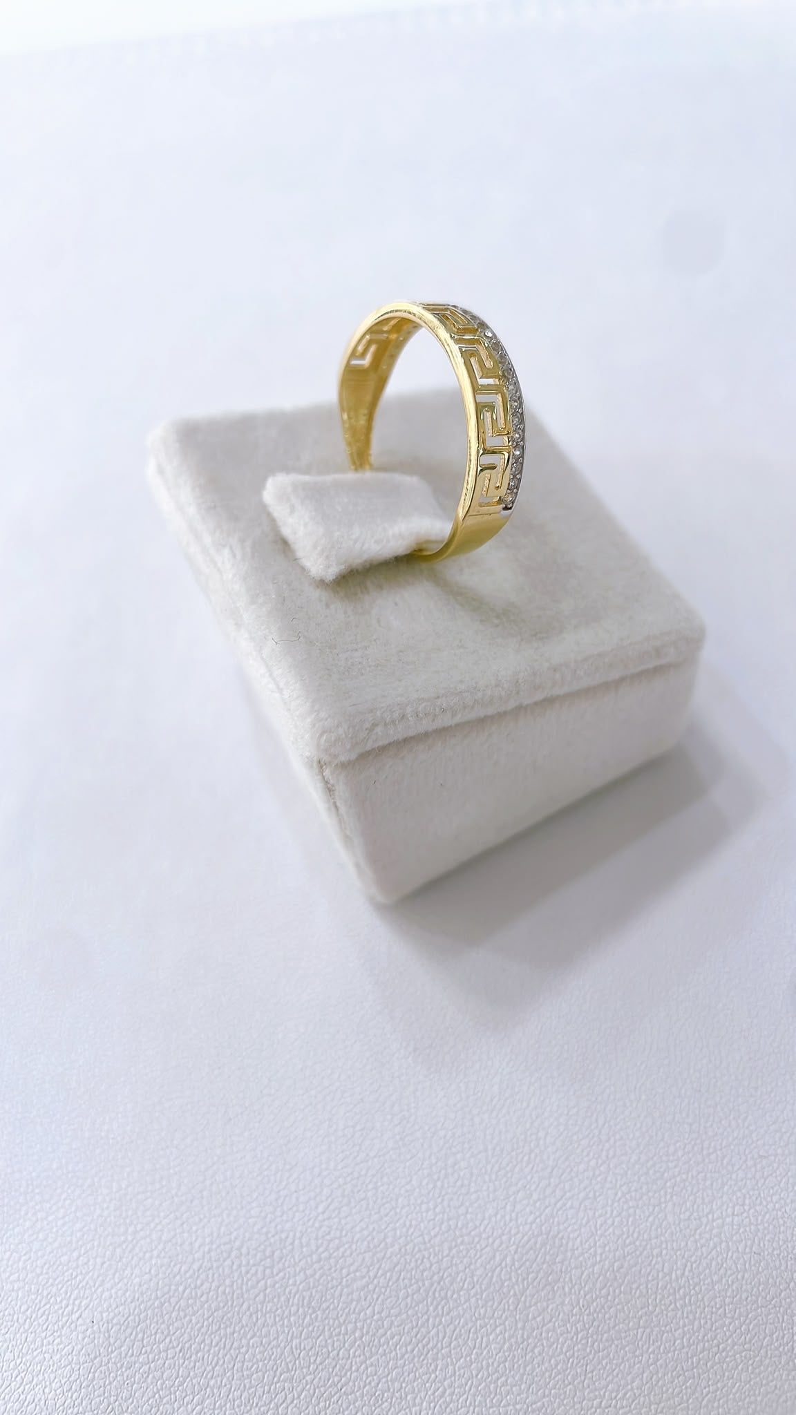 18K Gold Greek Key Band Ring | Two-Tone