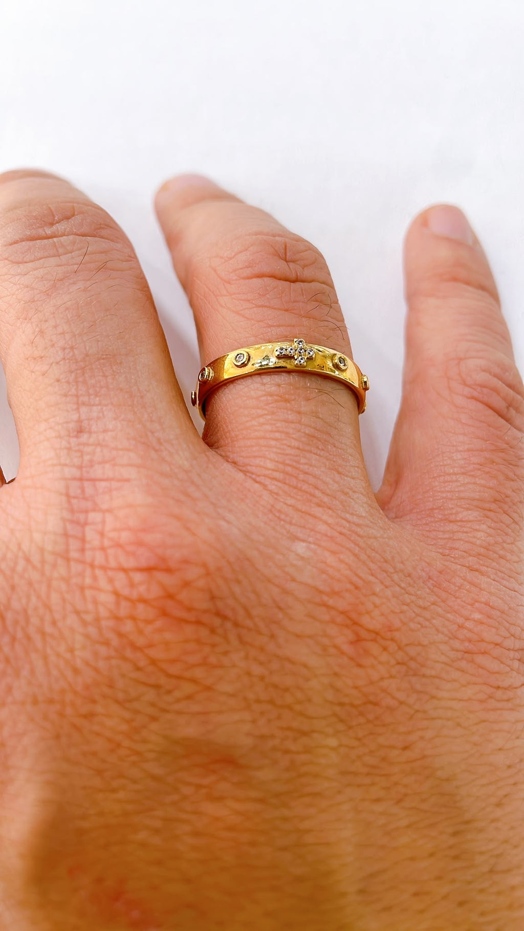Bague Chapelet avec Zircons en Or 18 Carats