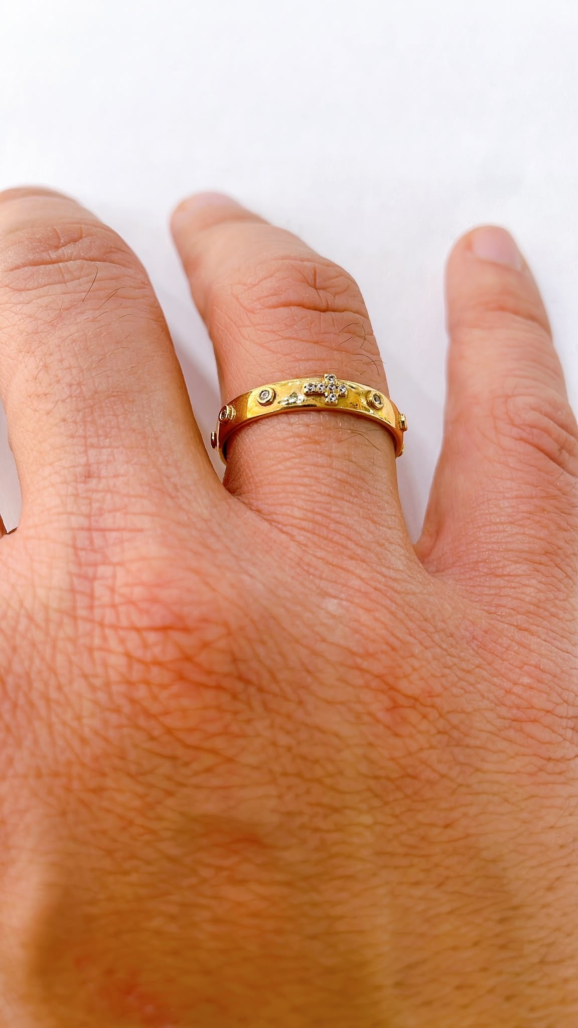 18K Gold Rosary Ring with White Zirconia