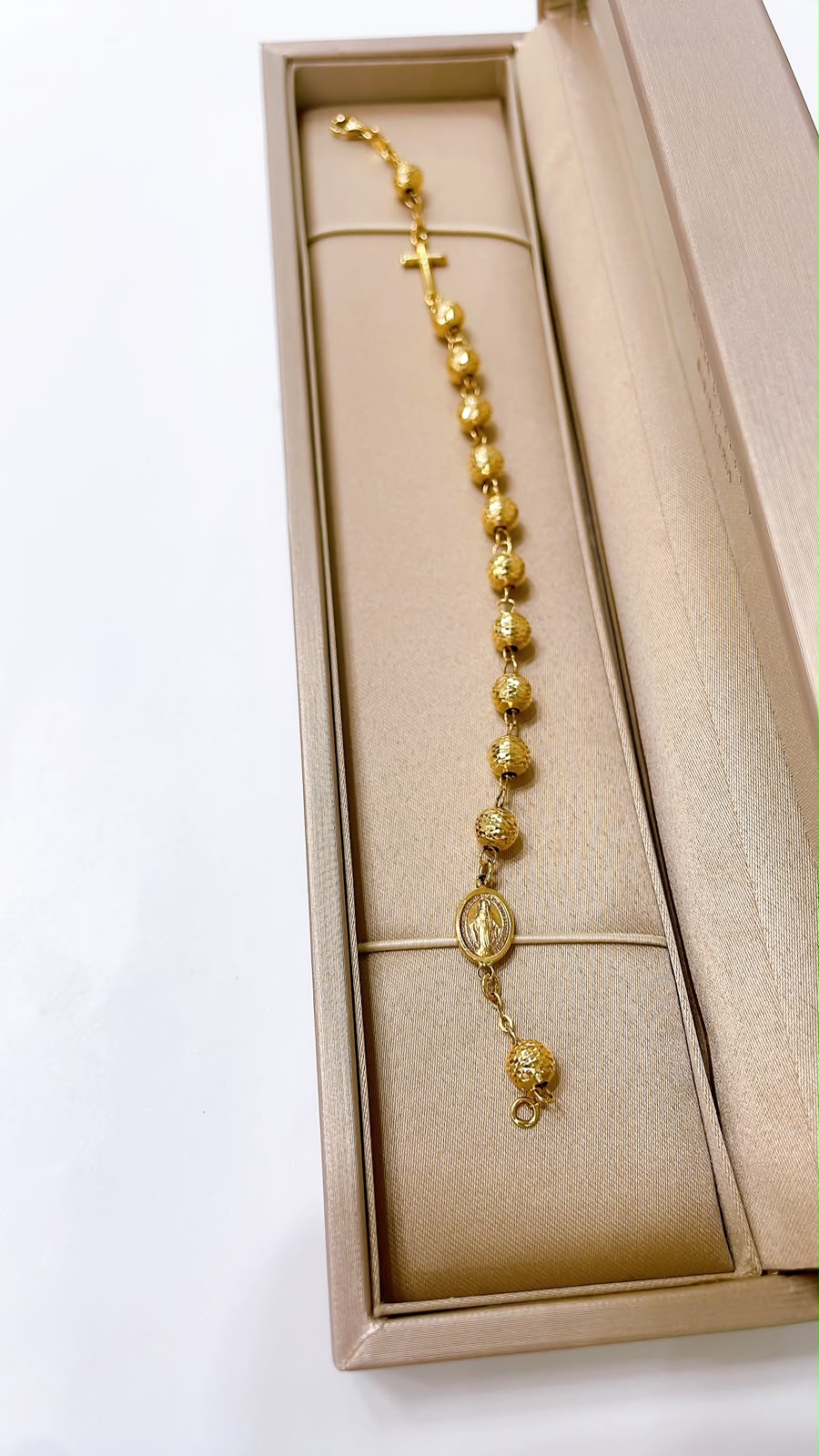 18K Gold Rosary Bracelet with Diamond-Cut Beads
